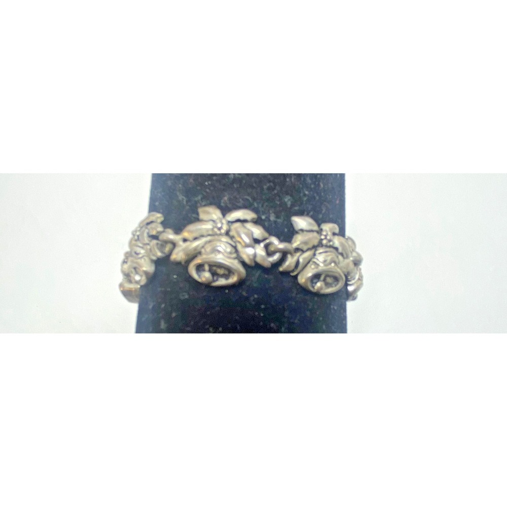 Vintage Bracelet Silver Tone Christmas Bells Bell 7" Heavy Magnetic Clasp